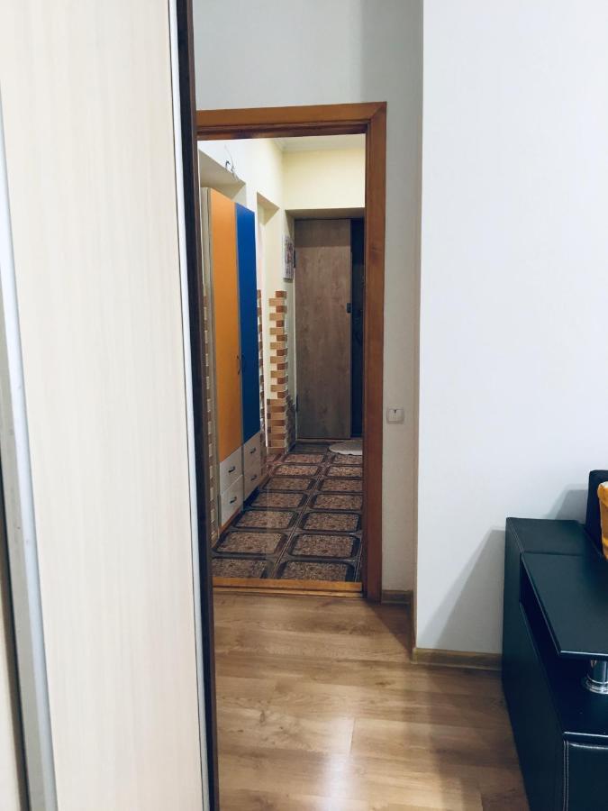 Centre Apartamento Kamianets-Podilskyi Exterior foto